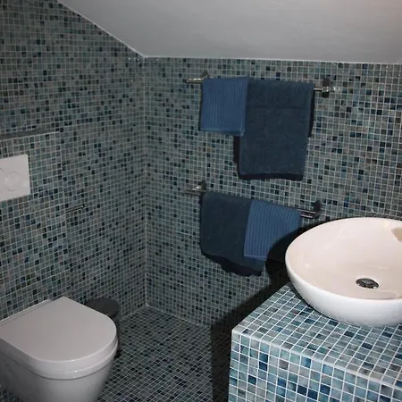 Holiday home Romantisches Steinhaus Lavanda Im Filipasi Moscenicka Draga